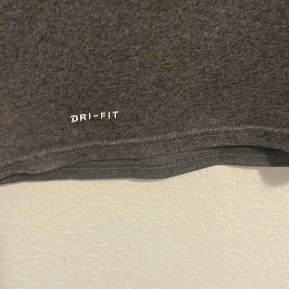 Nike dri fit USC Trojans tshirt Small - Picture 3 of 6